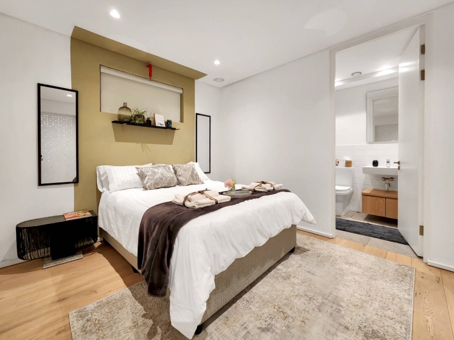 2 Bedroom Property for Sale in Woodstock Western Cape